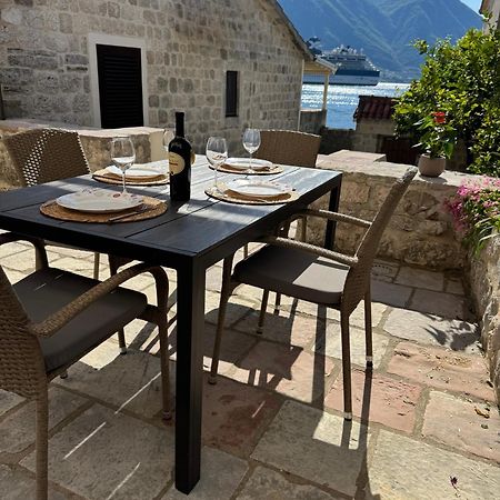 Apartments Radonicic Kotor Exteriör bild