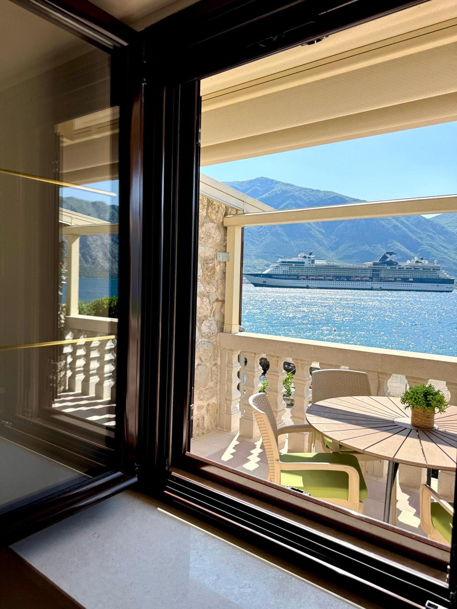 Apartments Radonicic Kotor Exteriör bild