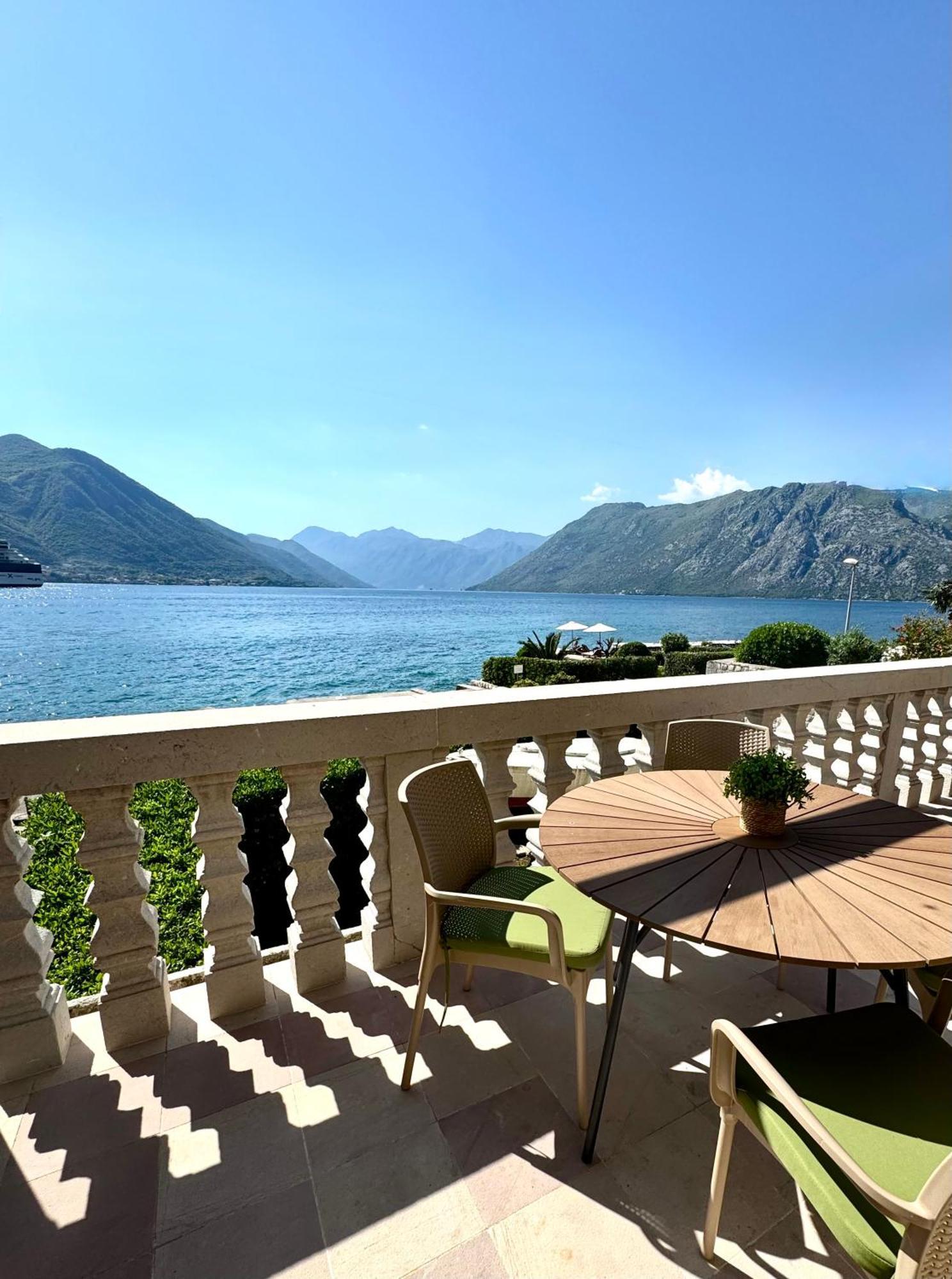 Apartments Radonicic Kotor Exteriör bild